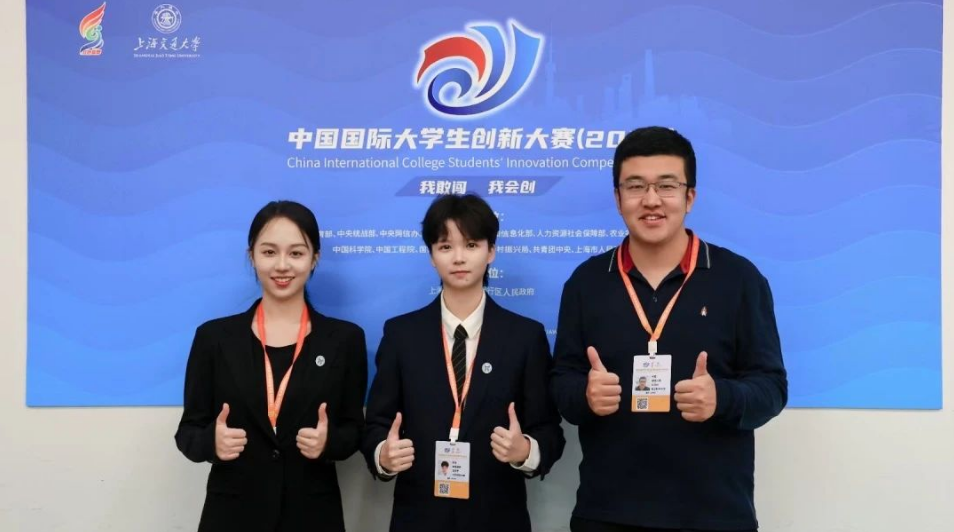 1729567055353475.png image.png